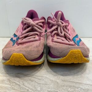 Saucony Women’s Running Shoe Size 8